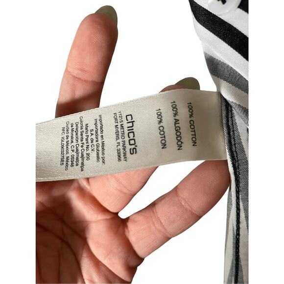 Chico's No Iron Cotton Women's Striped Dress Shirt Preppy Old Money Luxury Sz 1P - Picture 5 of 6